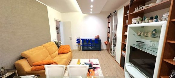 3 bedrooms Apartment in Padua, Italy No. 303634 3