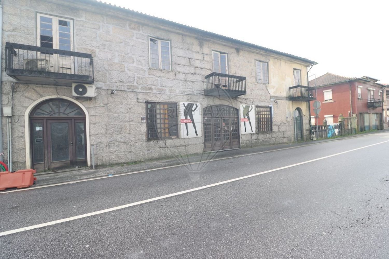 3 bedrooms House in Amarante, Portugal No. 26819