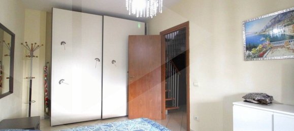 Apartamento de 2 dormitorios en Pontedera, Italy No. 21798 13
