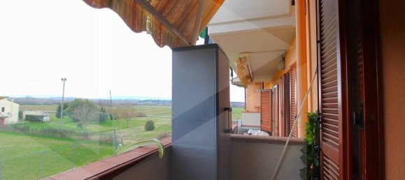 Apartamento de 2 dormitorios en Pontedera, Italy No. 21798 15