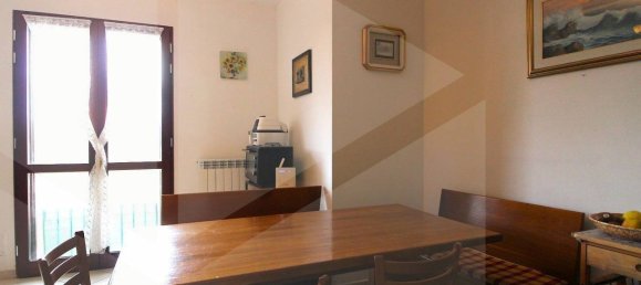 Apartamento de 2 dormitorios en Pontedera, Italy No. 21798 6
