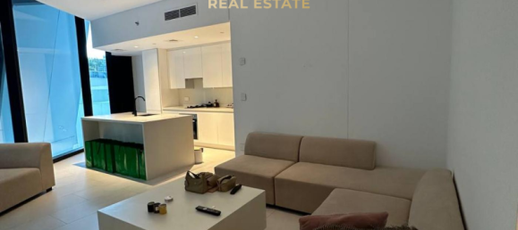 Studio in Dubai, UAE No. 11443 4