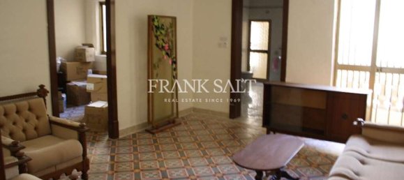 182m² Shop in Birkirkara, Malta No. 12883 12