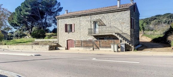 Дом с 3 комнатами в Пери, Франция № 64141 4