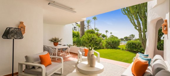 3 bedrooms Apartment in Estepona, Spain No. 117704 2