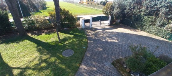 Villa de 5 dormitorios en Castel Guelfo di Bologna, Italy No. 325635 7