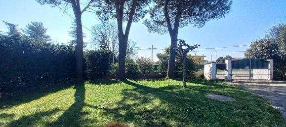 Villa de 5 dormitorios en Castel Guelfo di Bologna, Italy No. 325635 9