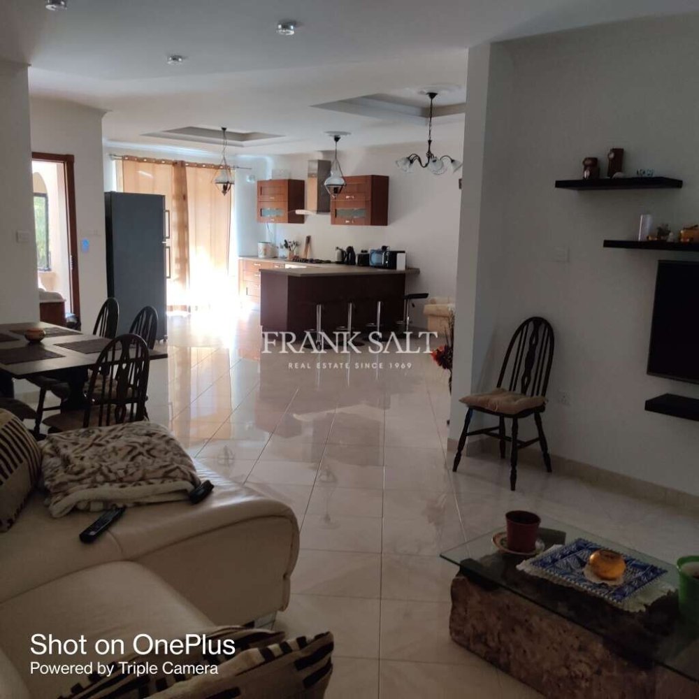 Мезонет с 3 спальнями в Свийи, Мальта № 8244