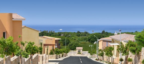 3 bedrooms Villa in Paphos, Cyprus No. 10131 5