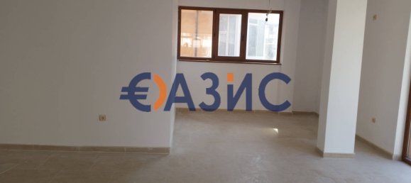 Tienda de 1 habitación en Nesebar, Bulgaria No. 547 2