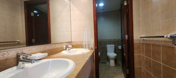 5 bedrooms Villa in Abu Dhabi Gate City, UAE No. 23400 23