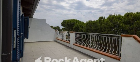 5 bedrooms Villa in Montauro, Italy No. 313159 30