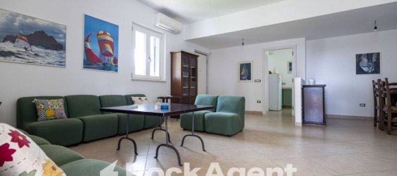 5 bedrooms Villa in Montauro, Italy No. 313159 6