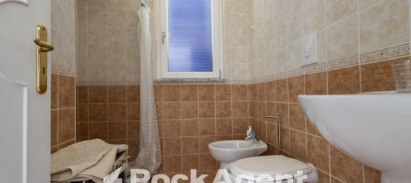 5 bedrooms Villa in Montauro, Italy No. 313159 38