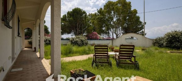 5 bedrooms Villa in Montauro, Italy No. 313159 9