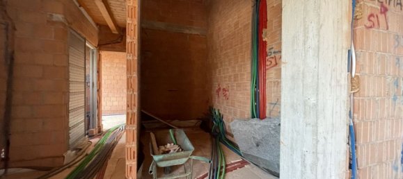 4 rooms House in Ospedaletto Euganeo, Italy No. 300333 5