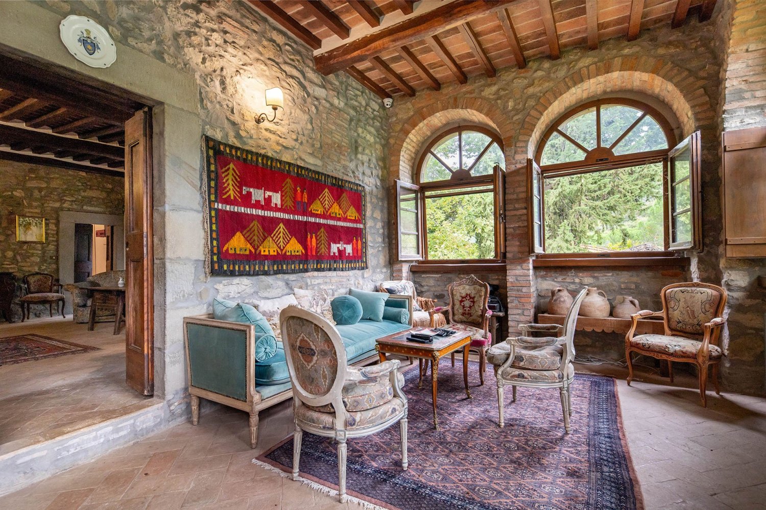 Дом с 6 спальнями в Кортона, Италия № 63296