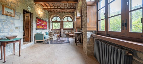 Дом с 6 спальнями в Кортона, Италия № 63296 5