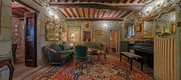 Дом с 6 спальнями в Кортона, Италия № 63296 8