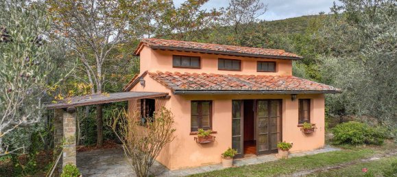 Дом с 6 спальнями в Кортона, Италия № 63296 17