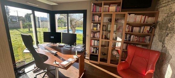 5 bedrooms House in Bordes, France No. 333247 5