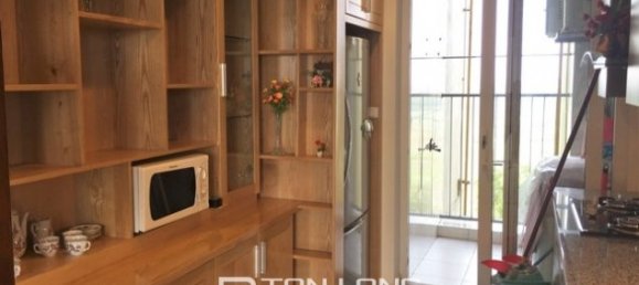 Apartamento de 2 dormitorios en Long Bien, Vietnam No. 2439 3