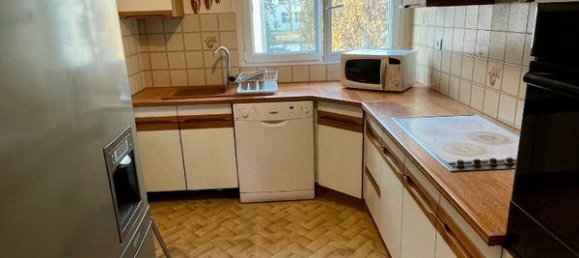 3 bedrooms Apartment in Montreuil, France No. 163729 5