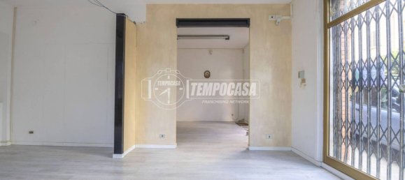 3 rooms Commercial property in Macerata, Italy No. 279335 15