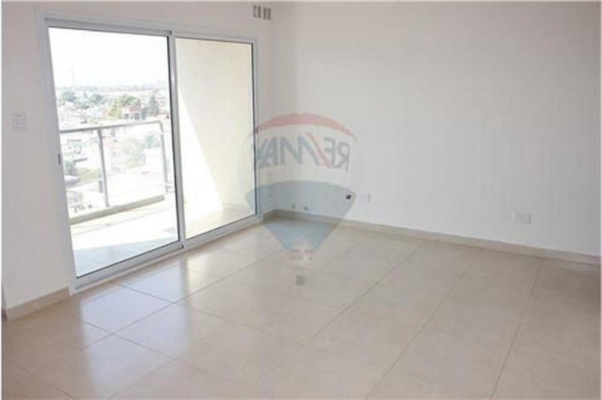 Estudio en Tres de Febrero, Argentina No. 53067