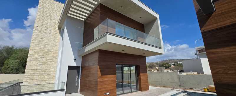 5 bedrooms Commercial property in Mouttagiaka, Cyprus No. 18515