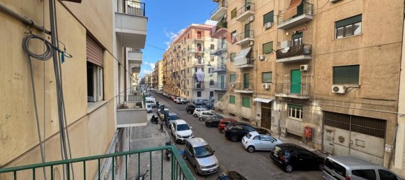 4 rooms Apartment in Palermo, Italy No. 272655 4