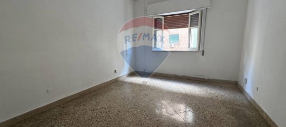 4 rooms Apartment in Palermo, Italy No. 272655 12