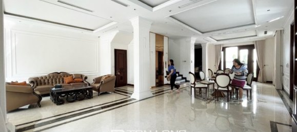 5 chambres Villa à Long Bien, Vietnam No. 738 16