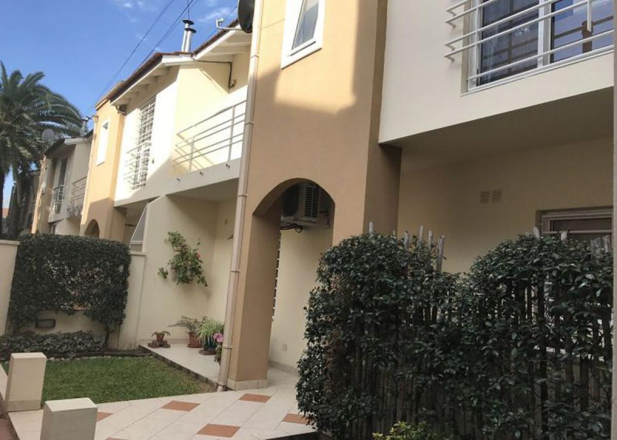 2 chambres Maison à Tres de Febrero, Argentina No. 58334