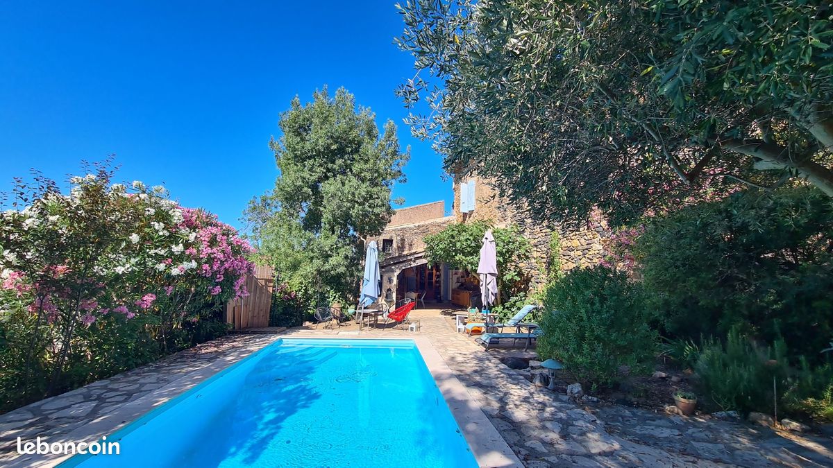 Casa T4 em Roujan, France N.º 318685