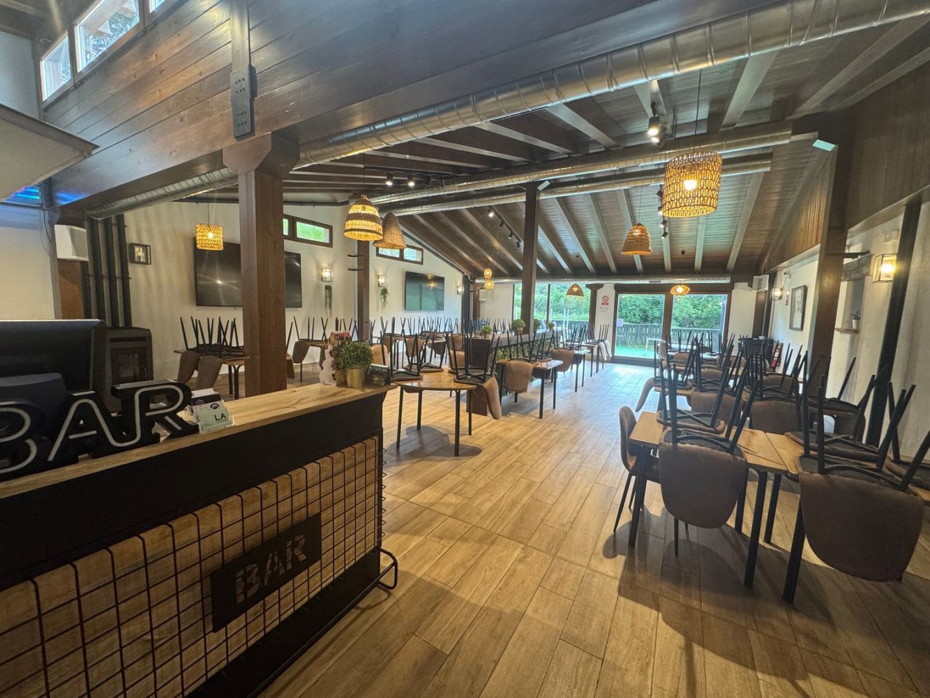 400m² Commercial property in Teruel, Spain No. 154850