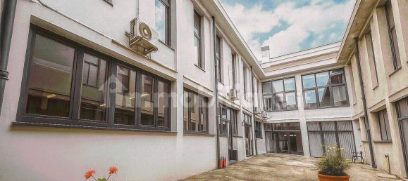 Склад с 3 комнатами в Милан, Италия № 312190 25