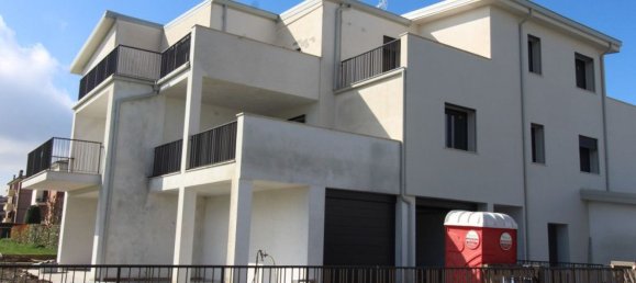 4 rooms Apartment in Nonantola, Italy No. 149891 2