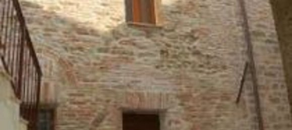 5 rooms Apartment in Marsciano, Italy No. 42958 2