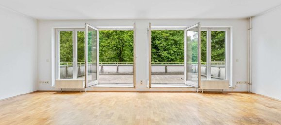 9 rooms Townhouse in Altona, Germany No. 71344 4