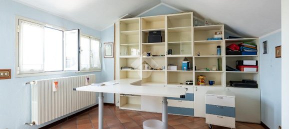 3 chambres Villa à Vignola, Italy No. 329382 34