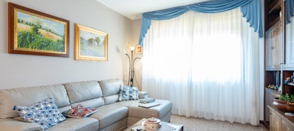 3 chambres Villa à Vignola, Italy No. 329382 7