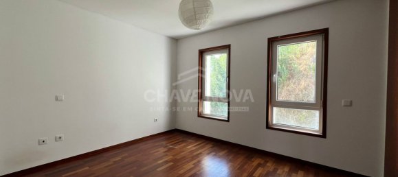 2 Schlafzimmer Wohnung in Porto, Portugal, Nr. 199760 8