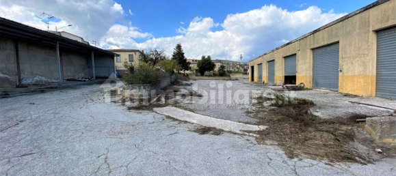 5 rooms Building in Catanzaro, Italy No. 104304 10