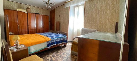 5 rooms Apartment in San Sebastiano Curone, Italy No. 132905 3