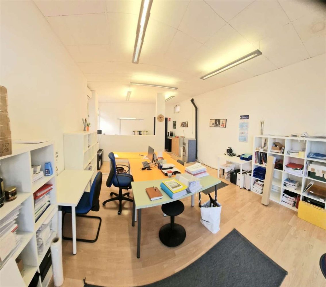  عقار تجاري في Gorizia, Italy 54متر مربع رقم 65793