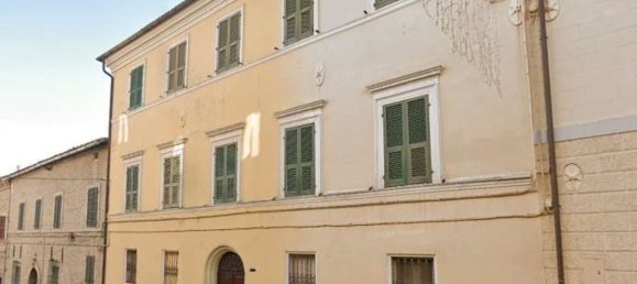 13 rooms Apartment in Castelfidardo, Italy No. 10653 15