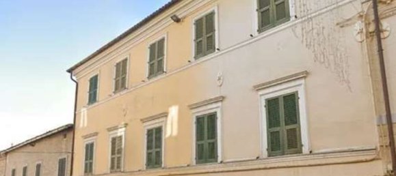 13 rooms Apartment in Castelfidardo, Italy No. 10653 6