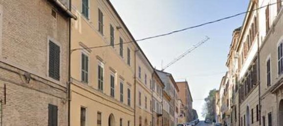 13 rooms Apartment in Castelfidardo, Italy No. 10653 11