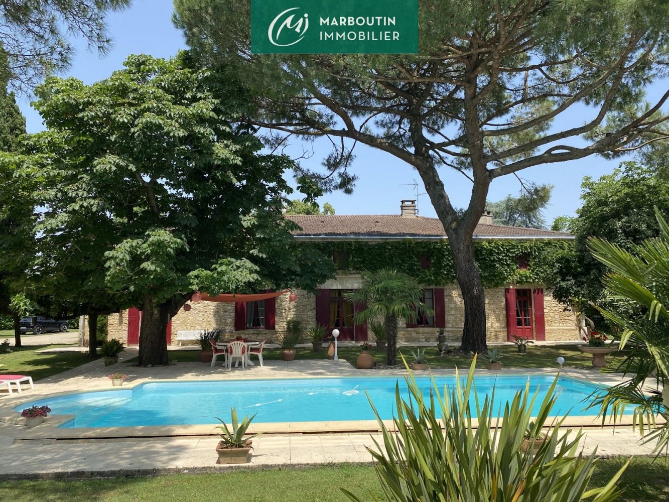 Casa de 3 dormitorios en Marmande, France No. 301079